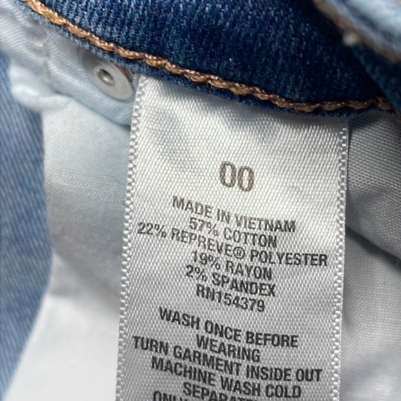 Aeropostale High Rise Midi Distressed Ripped Denim Jeans Shorts Size 00 - Picture 4 of 8